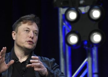 Адвокаты Илона Маска беспокоятся