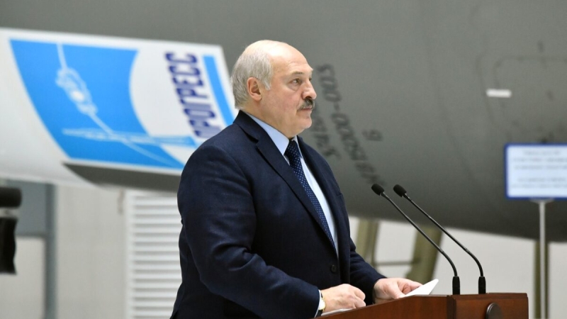 
                                Лукашенко рассказал о "болезнях", которые ему приписывают на Украине                                                            