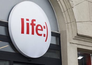 Власти Белоруссии отдали туркам сотового оператора почти бесплатно