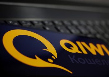 Банк «Открытие» продал огромный пакет акций Qiwi неизвестному покупателю