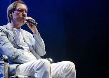 «Нельзя издеваться над артистом!»