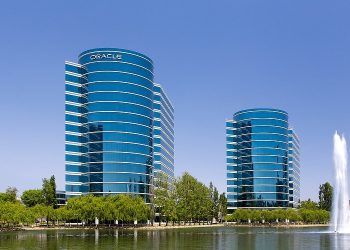 Сбежавший из России Oracle стал банкротом