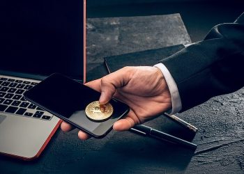 Закрывается старейший в мире криптообменник. Его подкосила «очень морозная криптозима»