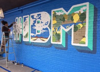 «Дочку» сбежавшей из России IBM наказали рублем за отказ обслуживать Linux в Центробанке