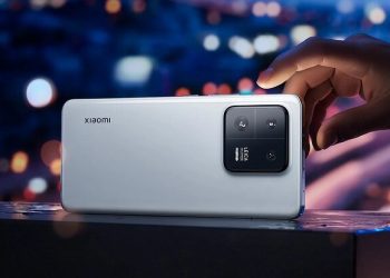 Xiaomi привезла в Россию топовые смартфоны 13 и 13 Pro на замену iPhone 14 Pro. Цена. Видео