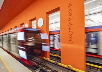 Заммэра Бочкарев рассказал о рекордных темпах строительства БКЛ метро Москвы