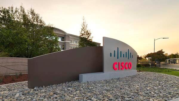 Сбежавшая из России Cisco простила МТС долг на миллиард с лишним