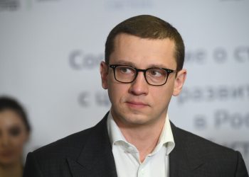 Сын хозяина МТС попал под санкции и ушел из совета директоров Ozon