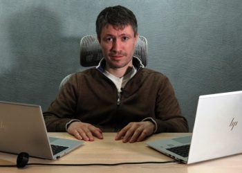 Знаменитому российскому хакеру не отдают изъятые следствием деньги. Они в 100 раз больше ущерба, который не он нанес