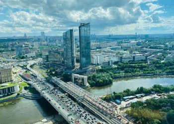 Обиженные компании десятками пошли в суд, чтобы вернуть себе льготы аккредитованных ИТ-организаций