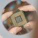 Тонущая Intel переименует свои классические процессоры, чтобы их лучше покупали. Идея украдена у Apple