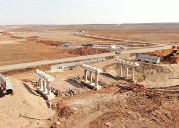 Устройство опор нового путепровода завершили на обходе Нижнекамска и Челнов