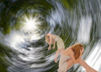 ПоТУсторонний опыт. Экскурс в историю