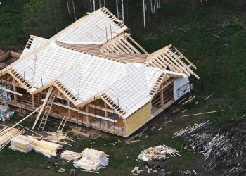 Эксперты дали советы по выбору участка под строительство дома