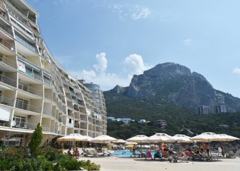 Курортно-рекреационный комплекс за 15 млрд рублей построят в Севастополе