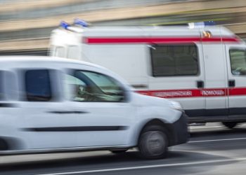 Мужчину насмерть задавило плитой на стройке в Санкт-Петербурге