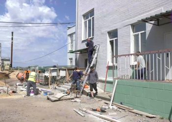 В Северодонецке начали восстановление более 290 жилых домов и учреждений