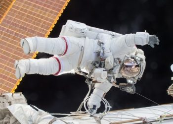 ЮАР присоединилась к проекту РФ и Китая по созданию лунной станции