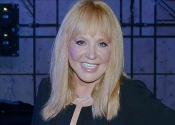 Почему Пугачева по-прежнему в списке любимых?