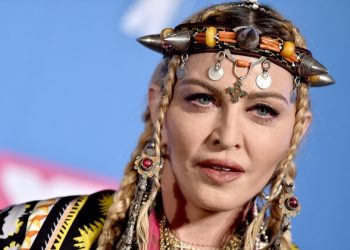 Мадонна России не нужна