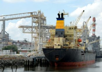 В России разработан робот для очистки корпусов судов