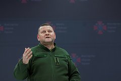 «Кем мне воевать?» Залужный выступил с эмоциональной речью в Раде и предложил депутатам самим идти на фронт