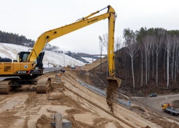 Мишустин рассказал о рекорде дорожного строительства в РФ в 2023 году