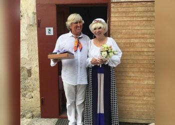 Вещи Легкоступовой носит новая любовь Фирсова!