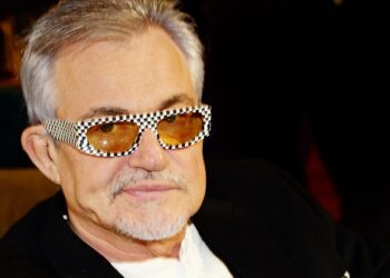 Дибров борется со смартфонами