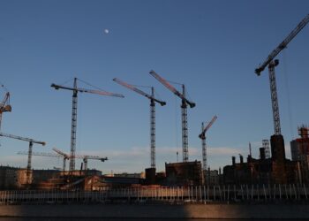 Прибыль девелоперов предложили ограничить из-за роста цен на жилье