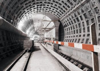 Прокуратура выявила нарушения при строительстве станции петербургского метро