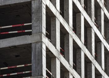 Суд начал рассматривать дело о хищении 2,4 млрд рублей у обманутых дольщиков