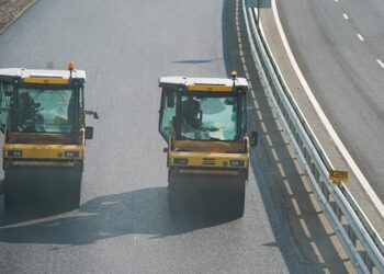 В России утвердят пятилетнюю программу развития дорог в новых регионах до мая