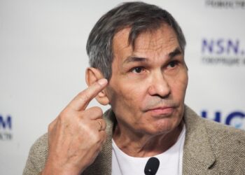 Левкин сравнил Алибасова с Пугачевой