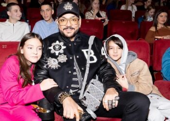 Почему звезды отправляют детей за границу?