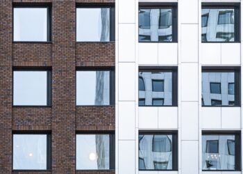 Почти 650 дольщиков проблемного ЖК в Химках получили ключи от квартир