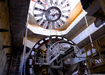 Собянин объявил о начале монтажа щита-гиганта «Лилия» для новой линии метро