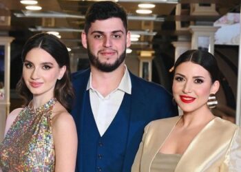 Жасмин ждет внуков