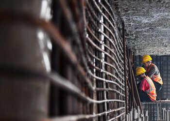 В Китае проложили самый длинный в мире высокоскоростной тоннель