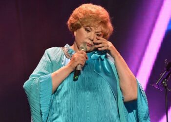 Почему Эдита Пьеха закрылась от всех?