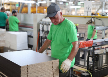 Более 5,5 млрд рублей вложат в инвестпроекты на Ставрополье