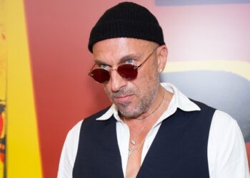 Нагиев стоит как два Петровых