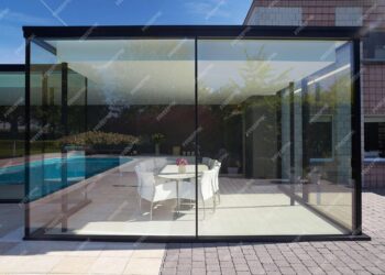 Безрамное остекление: преображение веранды и террасы