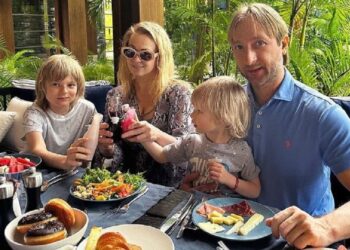 Как сын Плющенко заработал на квартиру в Москве