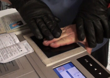 Олигарх с 17 паспортами: полиция Греции словила беглого молдавского миллионера