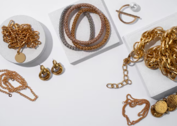 Скупка брендовых украшений: Как выгодно продать свои изделия