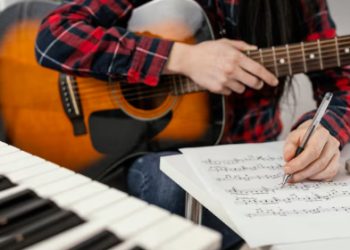 Не школа музыки для взрослых и детей: новый взгляд на музыкальное образование