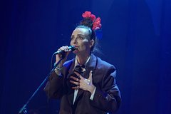 Стилист перечислила модные ошибки Екатерины Варнавы