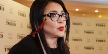 Как Лолита спаслась от мошенников