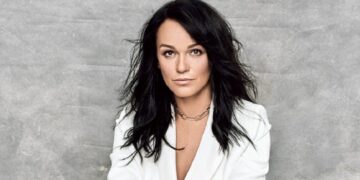 Слава рассказала об изменах